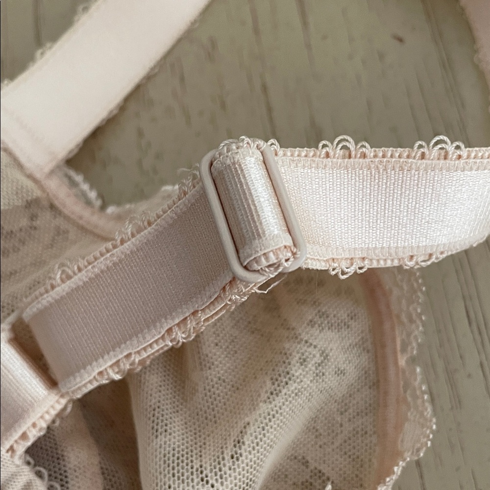 Wacoal 851155 Seduction Demi Underwire Bra Size 32G cream tan  Lace Discontinued - Picture 9 of 10